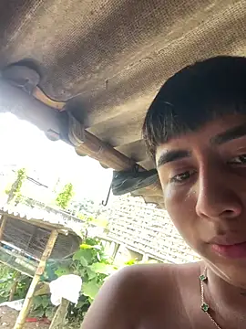 FlpGmz online show from February 2026 06:52:01 PM