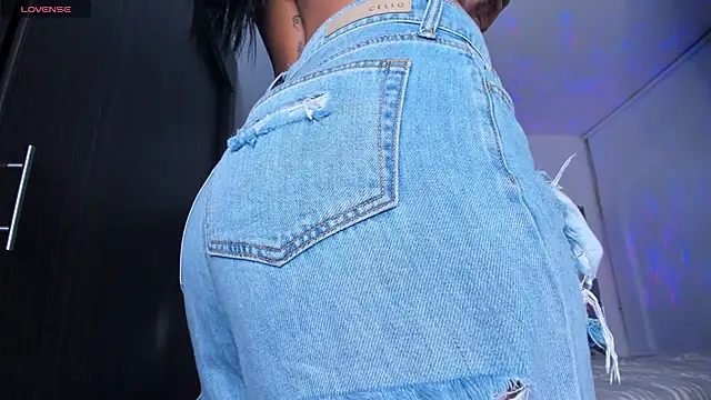 Snapshot of samaay07_ chatting on March 2025 03:14:02 AM samaay07 online show from March 2025 03:14:02 AM