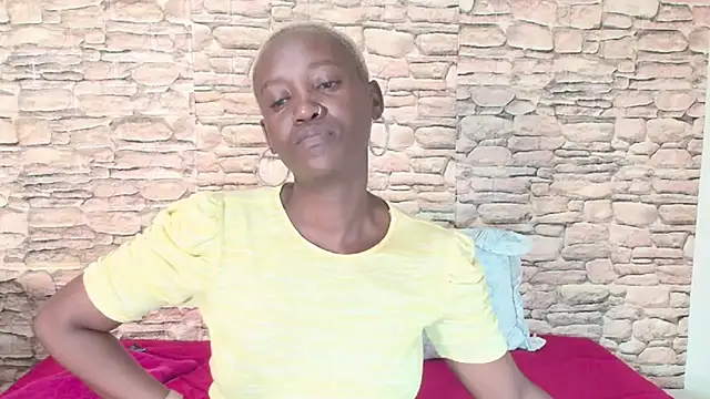 EbonyOlive69 online show from October 2025 05:25:01 PM