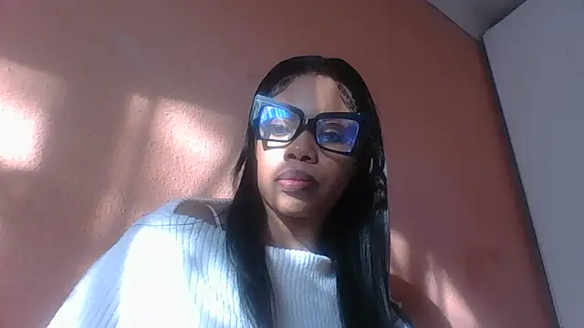 NAUGHTYSHALOTXX online show from June 2026 02:08:02 PM