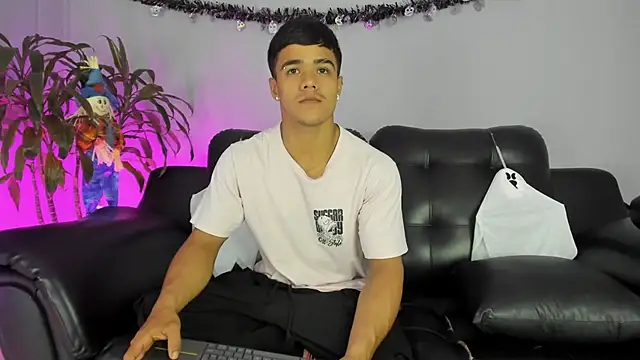 Rob saenz  online show from October 2025 01:11:02 PM