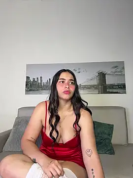 SophieRoyals online show from April 2026 12:50:01 PM