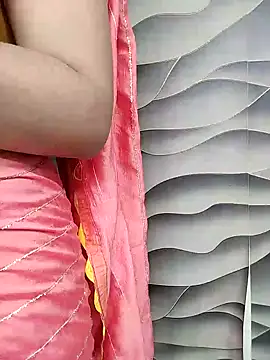 Snapshot of Diya_Chopra chatting on February 2025 04:57:02 AM Diya Chopra online show from February 2025 04:57:02 AM