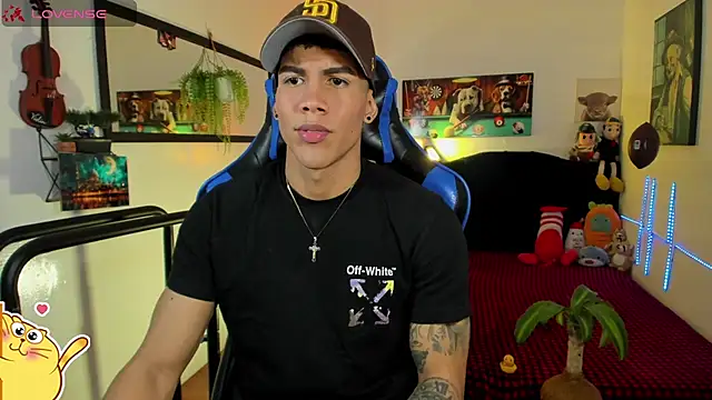 Damian latinxxx online show from April 2026 04:14:01 PM