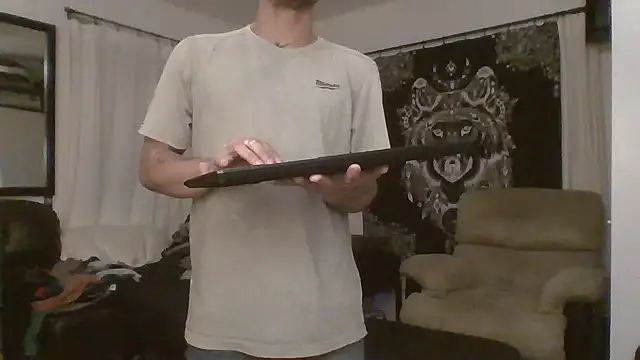 JohnnyDeep187 online show from December 2024 07:15:01 AM