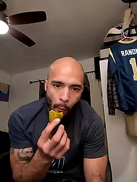 JohnnyDeep187 online show from February 2025 06:04:01 AM