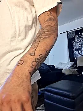 JohnnyDeep187 online show from October 2025 11:57:02 PM