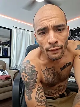 JohnnyDeep187 online show from October 2025 06:44:02 AM