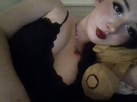 Cerisee04 online show from October 2025 09:38:01 PM