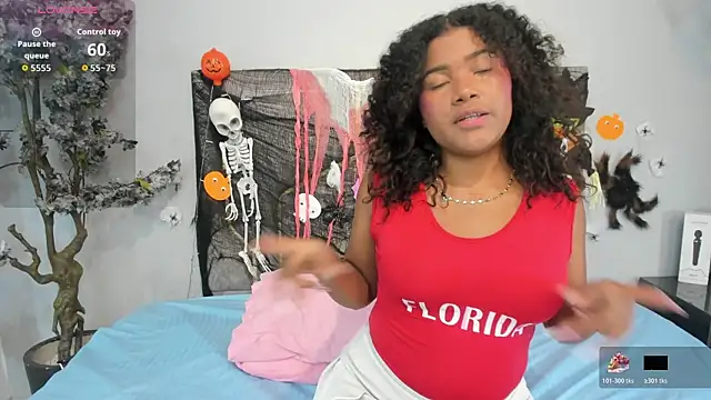 Isabellsmmith online show from November 2025 08:00:01 PM