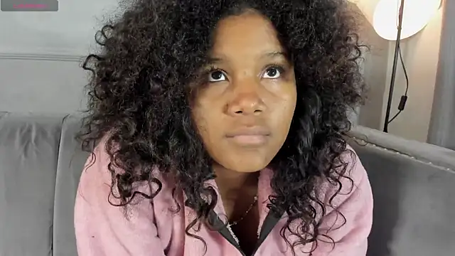 Isabellsmmith online show from November 2025 09:02:01 PM