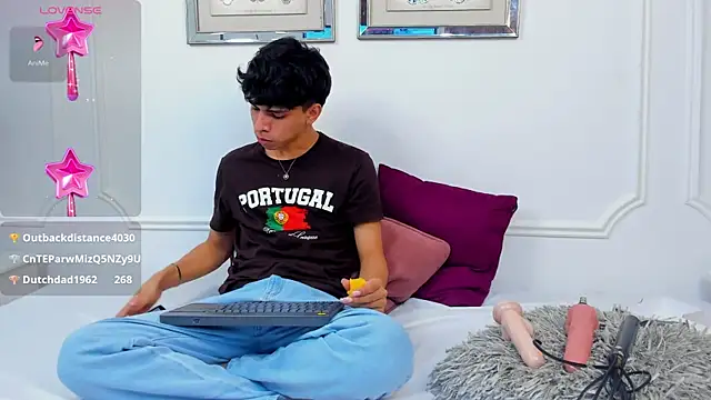 Santy carrington online show from January 2025 11:17:01 PM