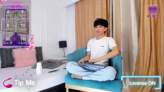 Santy carrington online show from February 2025 08:10:01 PM