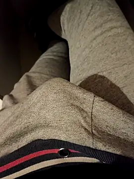 franko1987 online show from February 2026 06:32:02 AM