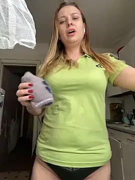 Snapshot of OlgaBuzzz chatting on January 2025 06:10:01 AM OlgaBuzzz online show from January 2025 06:10:01 AM