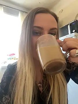 Snapshot of OlgaBuzzz chatting on March 2025 06:40:02 AM OlgaBuzzz online show from March 2025 06:40:02 AM