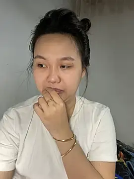 Odette68 online show from July 2026 12:29:02 AM