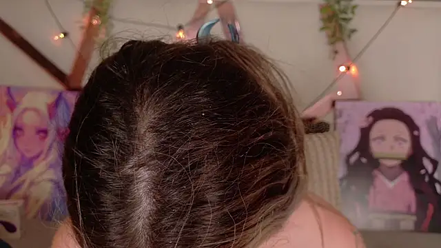 AmbarHills 1 online show from April 2026 11:38:02 AM