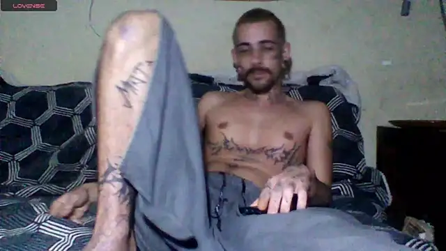 Snapshot of sellvageria chatting on June 2026 12:02:02 AM sellvageria online show from June 2026 12:02:02 AM
