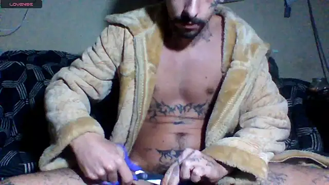 Snapshot of sellvageria chatting on June 2026 03:23:02 AM sellvageria online show from June 2026 03:23:02 AM