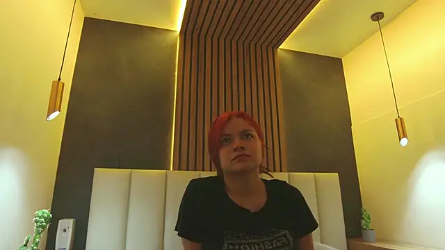 Snapshot of AbbyWathson chatting on January 2025 07:40:01 PM AbbyWathson online show from January 2025 07:40:01 PM