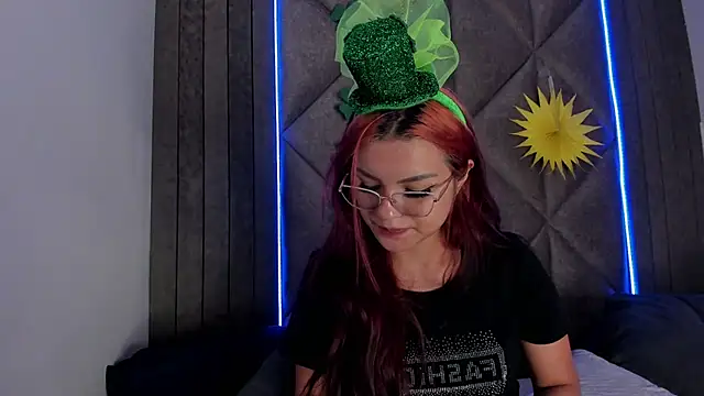 Snapshot of AbbyWathson chatting on March 2025 07:38:01 PM AbbyWathson online show from March 2025 07:38:01 PM