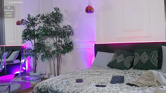 CreamyInkky  online show from October 2025 08:27:05 AM