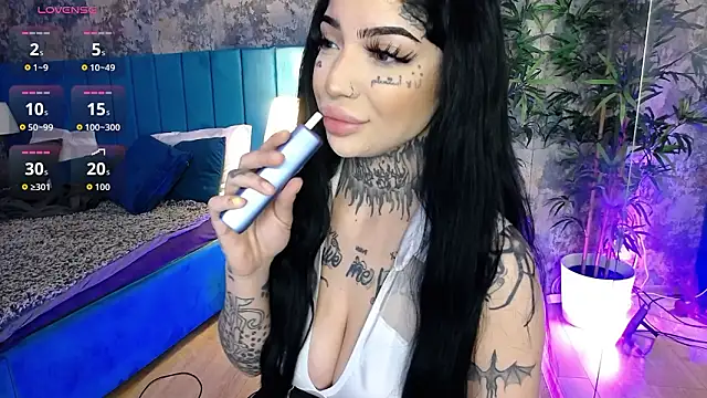 CreamyInkky  online show from February 2026 06:29:02 AM