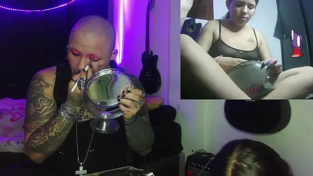 Snapshot of darkclothes chatting on January 2025 06:24:02 AM darkclothes online show from January 2025 06:24:02 AM