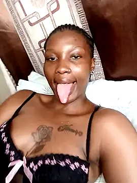 Pinky shyee online show from March 2025 12:11:02 PM