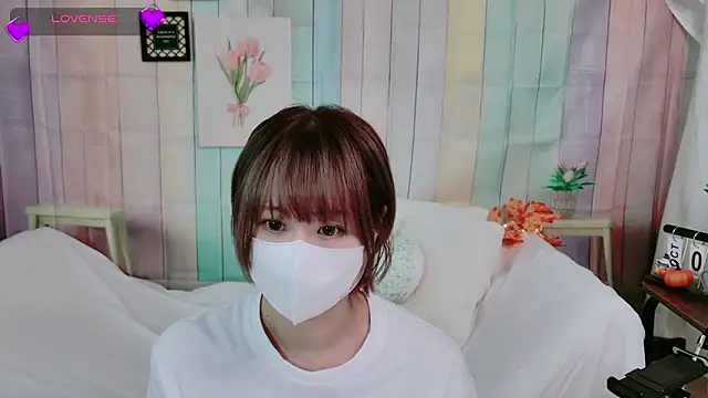 Snapshot of SERA-xx- chatting on October 2025 12:41:01 AM SERA-xx- online show from October 2025 12:41:01 AM