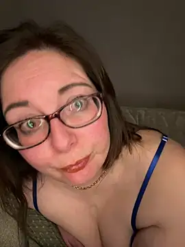 Ailsa Bliss online show from March 2025 09:08:02 PM