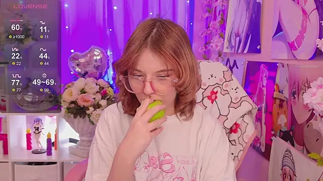 Coconut Mia online show from February 2026 08:47:01 PM