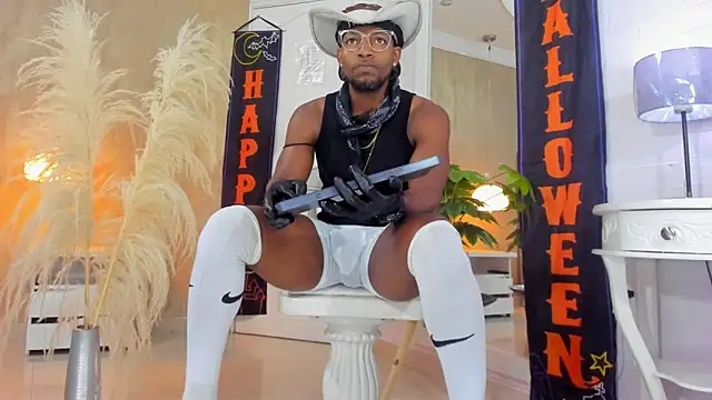 RicoBrown777  online show from October 2025 04:14:01 AM