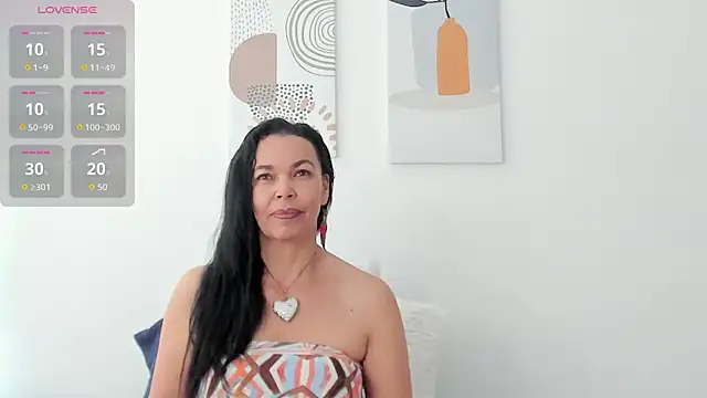 Snapshot of Evawalker_ chatting on May 2026 02:45:01 PM Evawalker online show from May 2026 02:45:01 PM