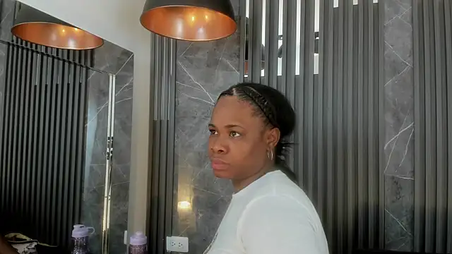 SaraiEvans online show from February 2025 03:19:01 AM