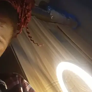 amarrabrown2024 online show from November 2025 11:38:01 PM