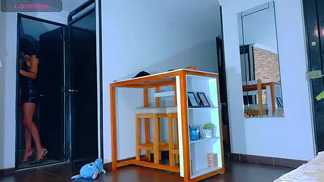 alya lovecraft02 online show from December 2025 01:43:02 AM