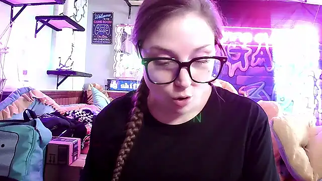 mirannacult online show from February 2025 04:25:01 PM