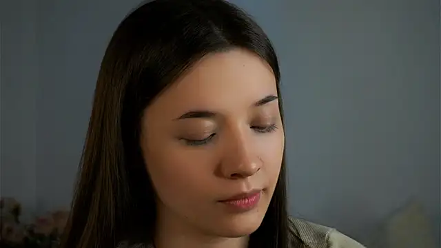 LowOncoming online show from March 2025 01:17:02 AM