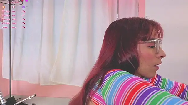 Scarlet Red  online show from March 2026 12:33:02 PM