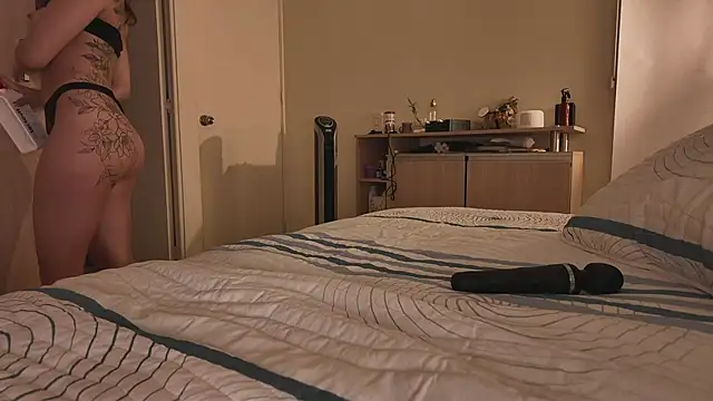 juanasnz99 online show from November 2025 03:16:02 AM