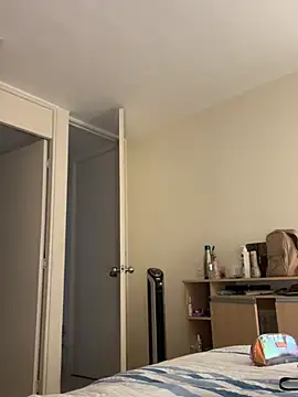 juanasnz99 online show from February 2026 02:40:01 AM