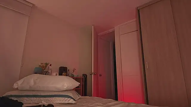 juanasnz99 online show from April 2026 07:45:01 AM