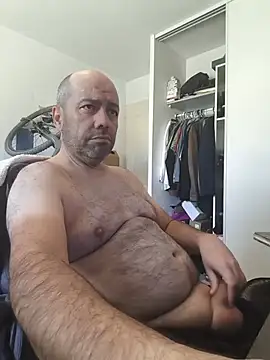 Snapshot of veryverybigdick45 chatting on June 2026 10:29:02 AM veryverybigdick45 online show from June 2026 10:29:02 AM