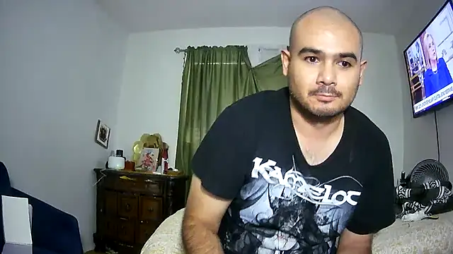 JooveyRose online show from October 2025 05:44:01 PM