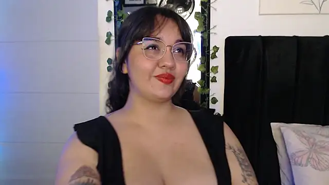 Snapshot of Alezapark chatting on July 2026 01:14:01 PM Alezapark online show from July 2026 01:14:01 PM