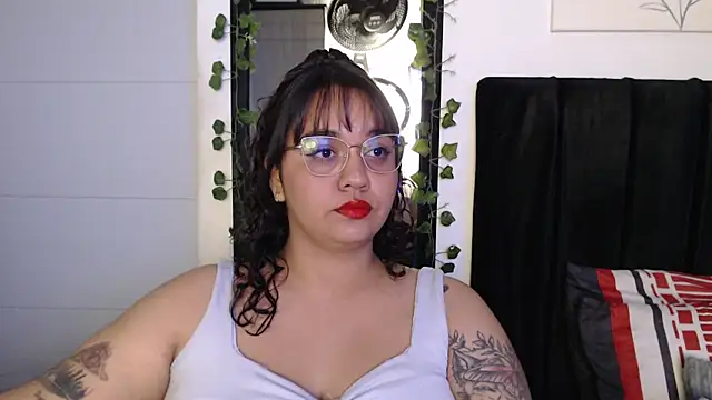 Snapshot of Alezapark chatting on July 2026 01:40:02 PM Alezapark online show from July 2026 01:40:02 PM