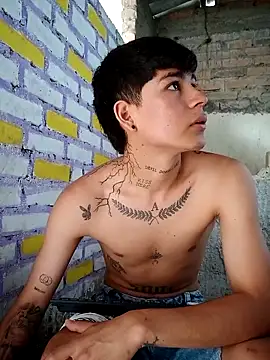 Lukas strong online show from November 2025 03:32:02 PM