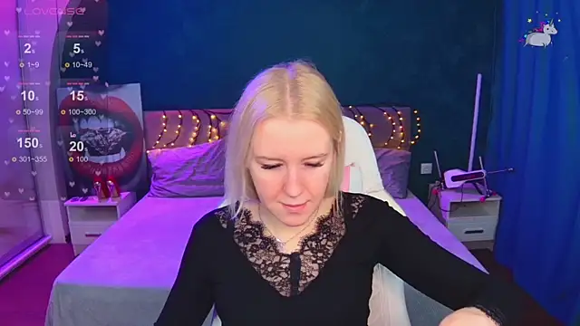 Selenatrend online show from April 2026 12:00:02 PM